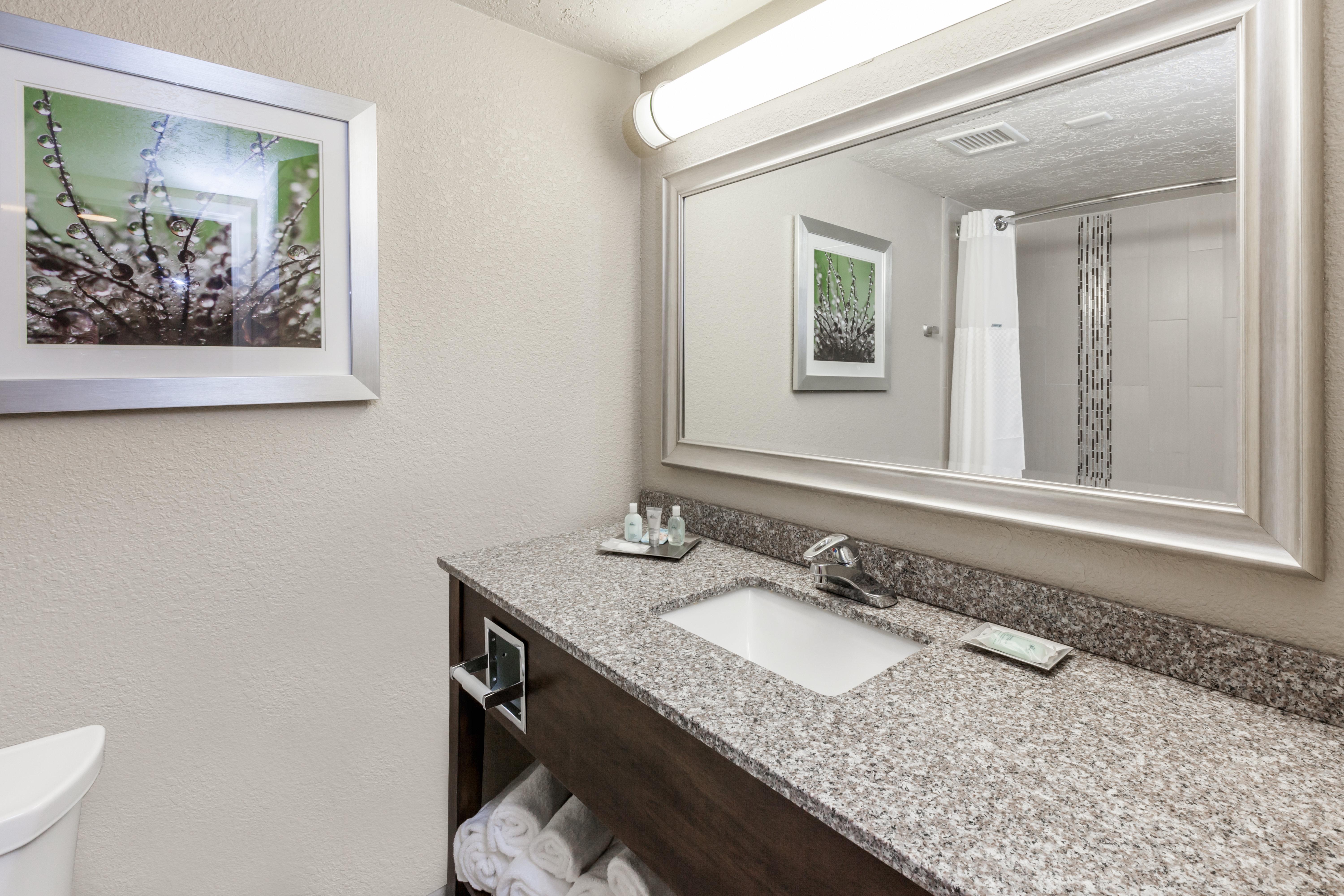 Holiday Inn Hotel & Suites Oklahoma City North By Ihg Exterior photo